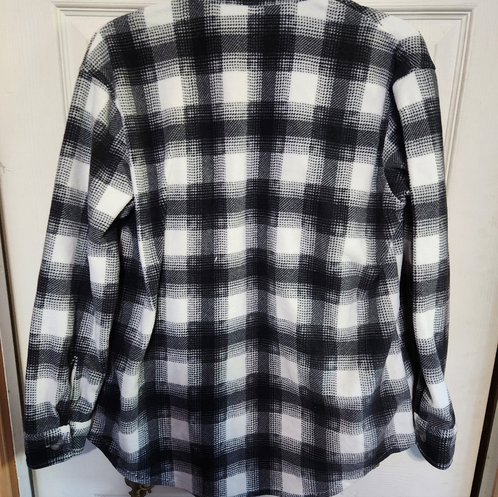 Womens Eddie Bauer Black and White Plaid Button-Up Shirt - Picture 5 of 9